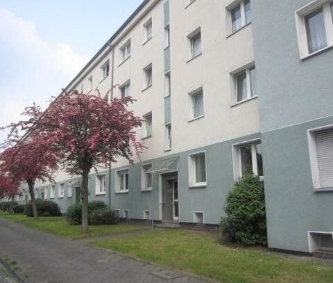 Neue Wohnung, neues Glück! Günstig geschnittene 2-Zi.-Wohnung