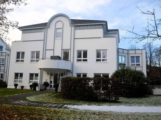 Wohnung über 2 Ebenen mit Terrasse und TG-Stellplatz Nähe Marienhölzung