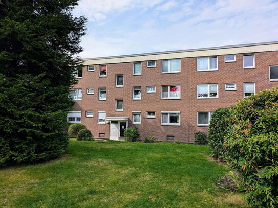 Erstbezug nach Komplettsanierung - helle 2-Zimmer Wohnung mit großzügiger Terrasse