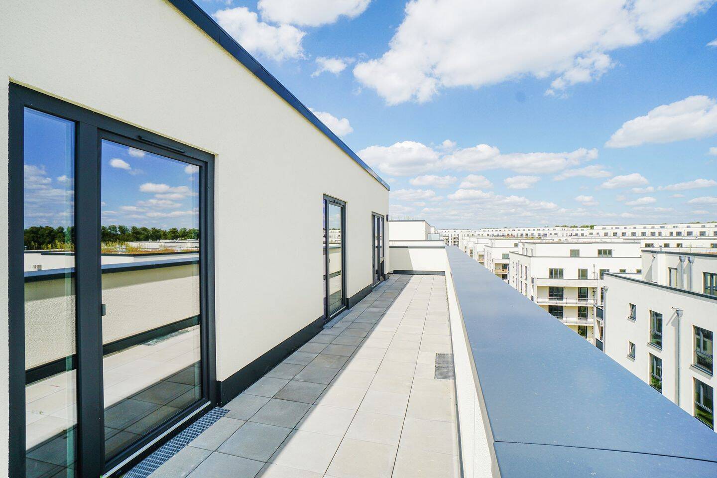 Halske Gärten - Moderne, lichtdurchflutete Wohnungen im Grünen - Photo 1