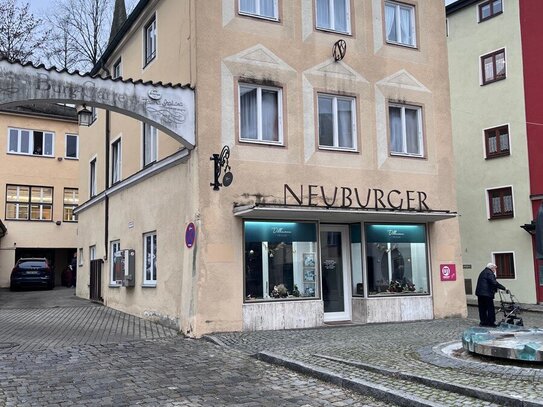 Süße Stadtwohnung unterhalb der Burg