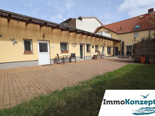 Reservierung aufgehoben! Ca.245m² Wfl, 501m² Grd., ca.101m² Whg & 10 Zim., 2 Terrassen, Doppelparker