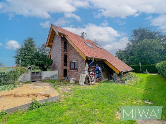 Traumhaus mit Fußbodenheizung, großen Fensterflächen und vielem mehr!