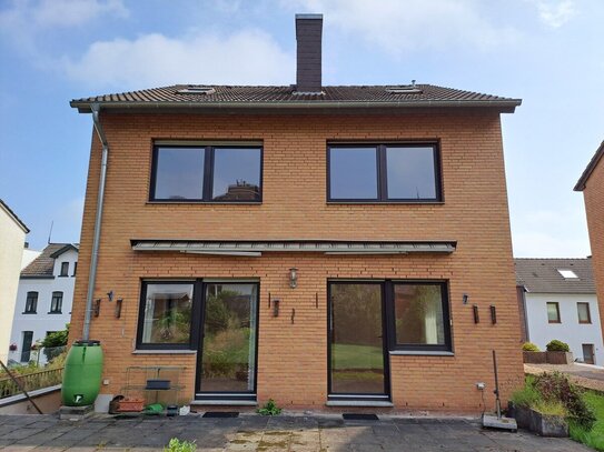 TOP gepflegtes Einfamilienhaus mit 5 Zimmern und Garage in Herzogenrath!