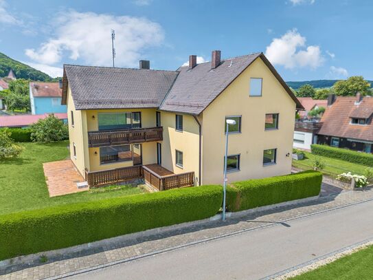 2-Familienhaus in toller Lage von Wettelsheim