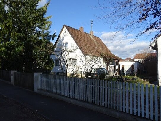 Familienfreundliches Einfamilienhaus in ruhiger Lage