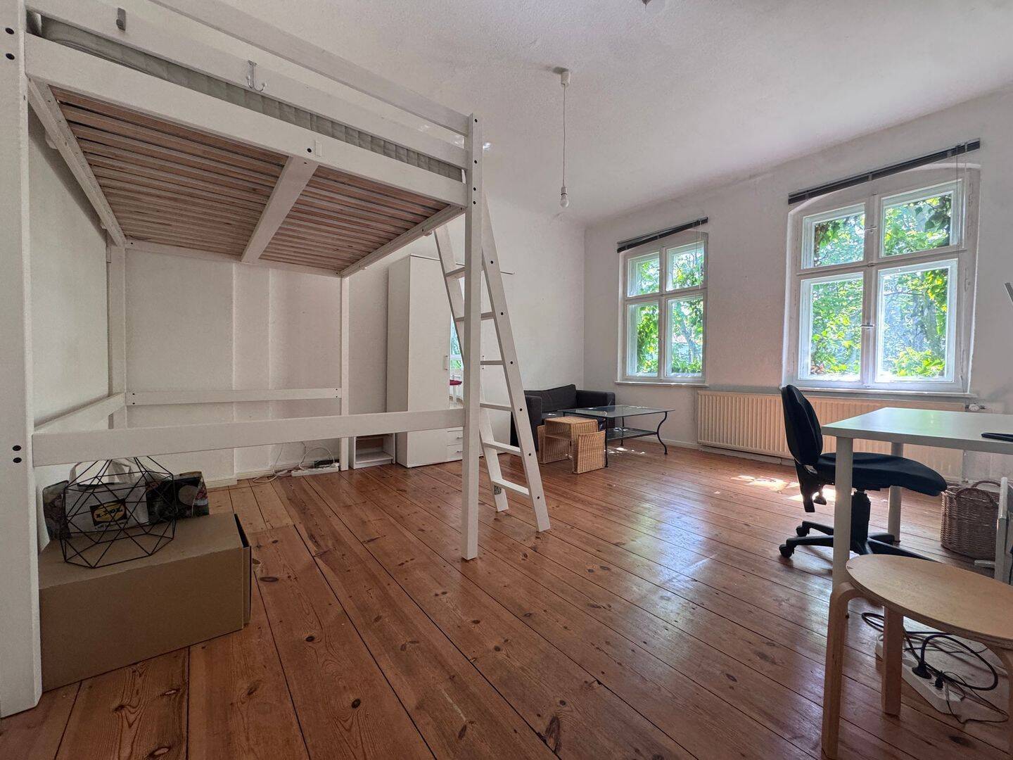 Möbliertes Studentenstudio im Herzen von Friedrichshain! - Photo 1