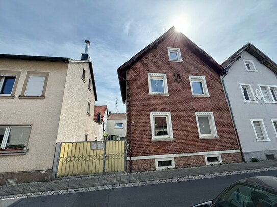 Gartenliebhaber aufgepasst ! Einfamilienhaus mit 4,5 Zimmer & EBK