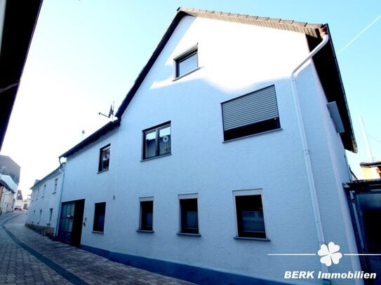 BERK Immobilien - gemütliches Ein- bis Zweifamilienhaus in Mainnähe von Stockstadt