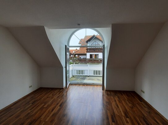 Schöne 2-Zimmer-Maisonettwohnung im Bayerischen Viertel