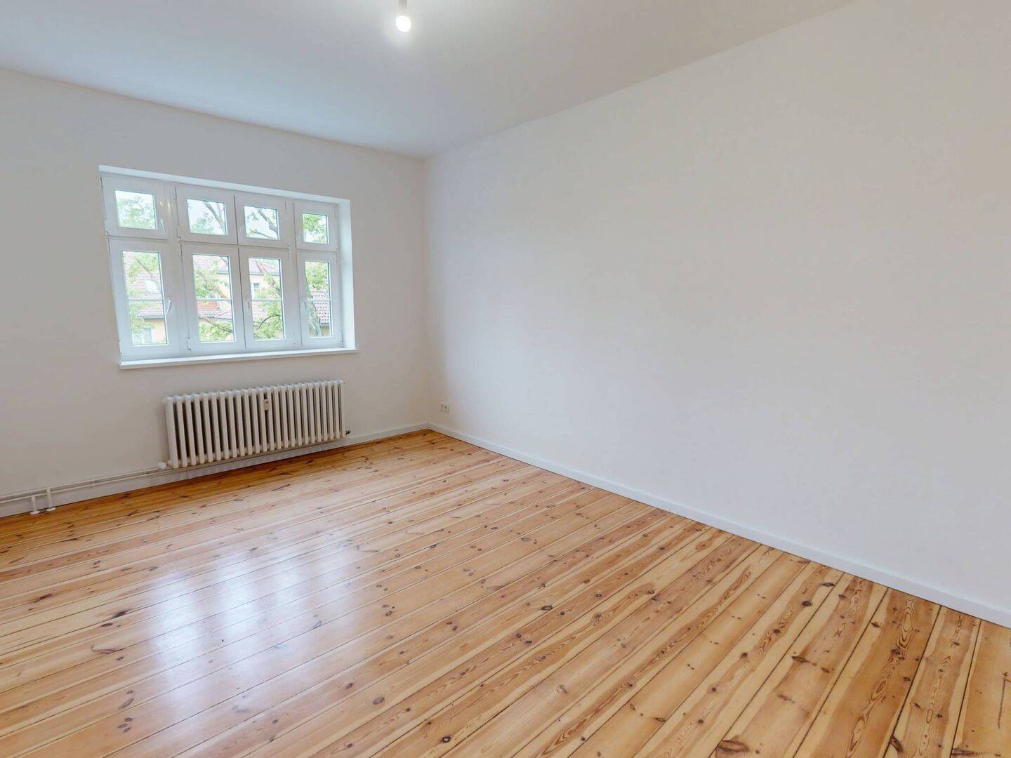 Berlin-Karlshorst: Helle 2,5-Zimmer-Wohnung im 2. OG (Gundelfinger Straße) - Photo 1