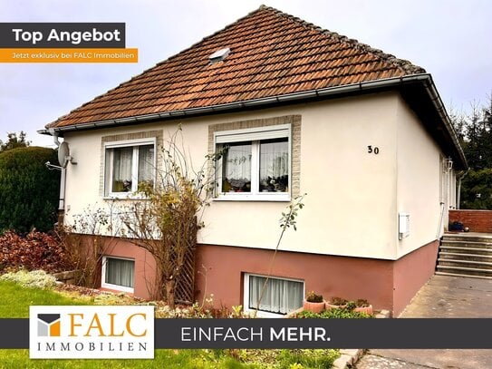 ***Bungalow in Feldrandlage in einem Ort der alles bietet***