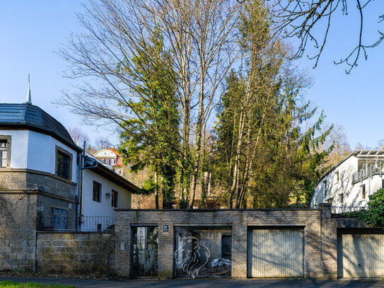 Tolles Grundstück in zweiter Reihe mit vorhandener Baugenehmigung