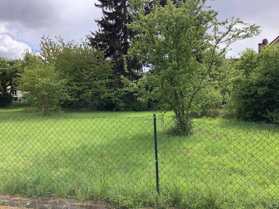 Grundstück in exklusiver Lage von Fuldatal-Ihringshausen - mit der Möglichkeit 2 Wohnhäuser nach Teilung zu erstellen