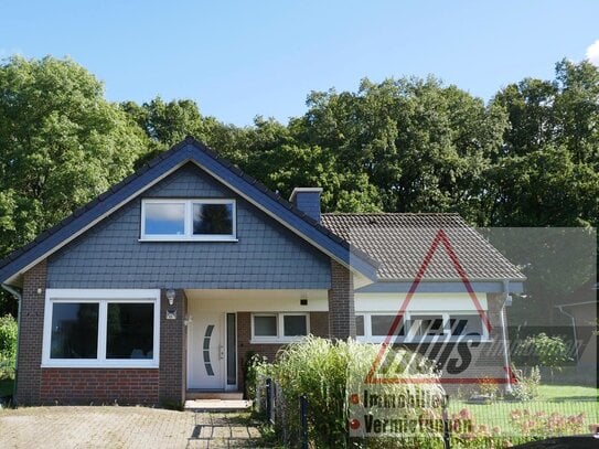 Am Wald gelegen! Gepflegtes und modernisiertes Einfamilienhaus mit Teilkeller und Carport