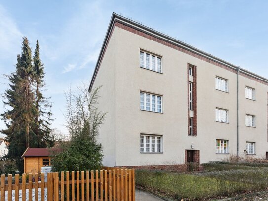 2-Zimmer-Altbauwohnung mit Balkon