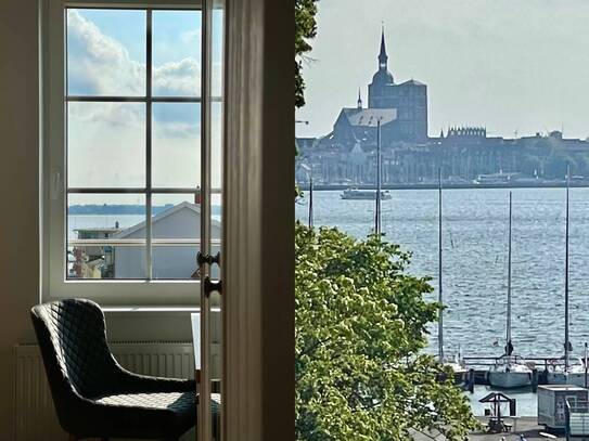 Exklusive 3 Zi. Endetage mit Seeblick - Nur 200m zum Südstrand - Altefähr auf der Insel Rügen