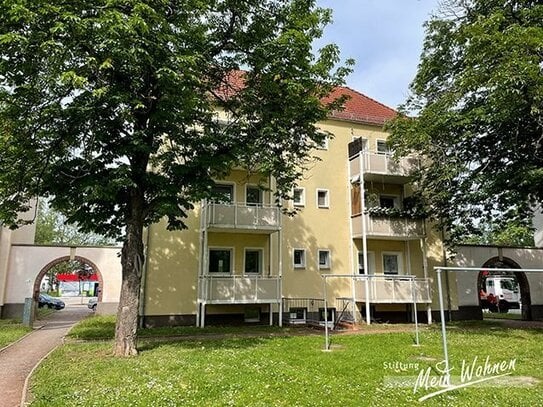 3-Raumwohnung mit Dusche und Balkon