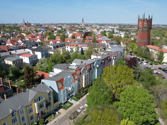 Erstbezug nach Sanierung - Erdgeschosswohnung mit Terrasse im Bahnhofsviertel *provisionsfrei*