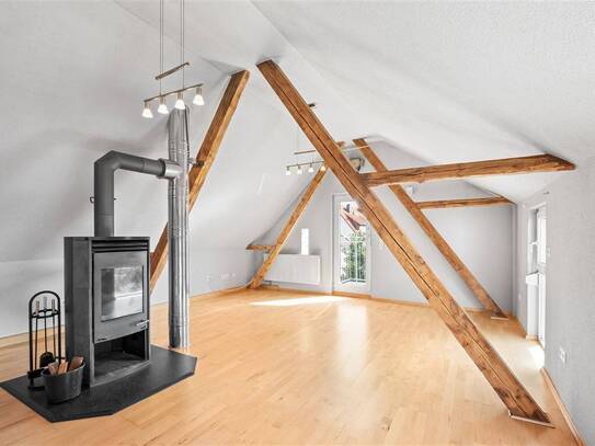 Geräumiges Zweifamilienhaus mit Hofbereich - Ihr Projekt in Kemmern!