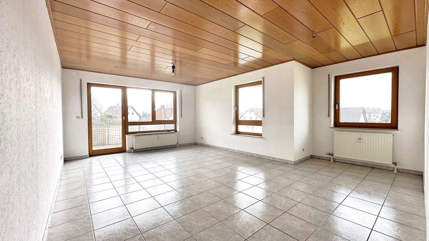 Immobilie in Gundelsheim - Ankommen und Zuhause sein - Sonnige Wohlfühlwohnung mit Südbalkon & zwei Stellplätzen - Bild 0