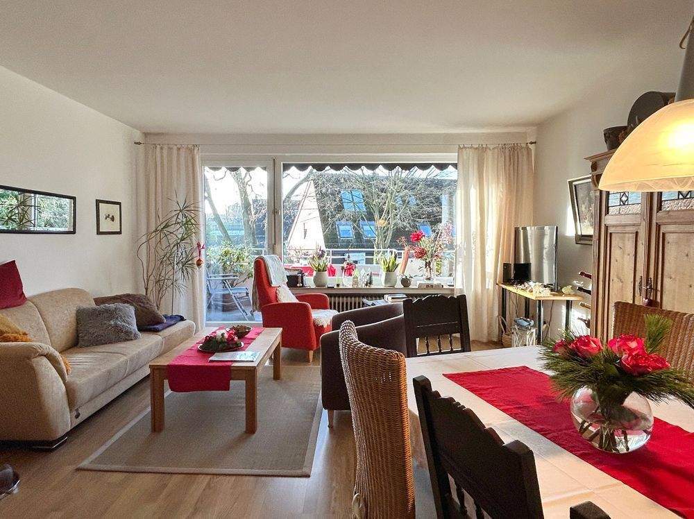 Schöne 2-Zimmerwohnung mit Tiefgaragenstellplatz in Horn-Lehe!