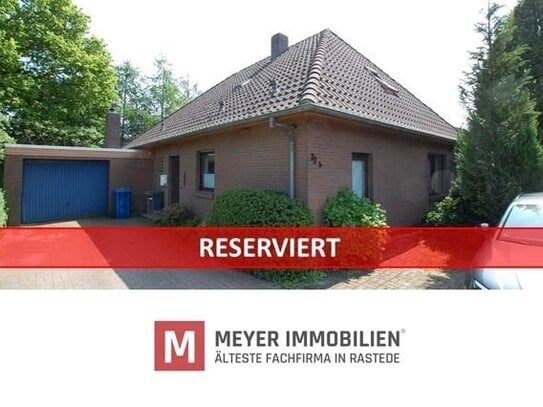 Geräumiger Bungalow auf einem ruhig gelegenem Hintergrundstück in Rastede (Obj.-Nr.: 6458)