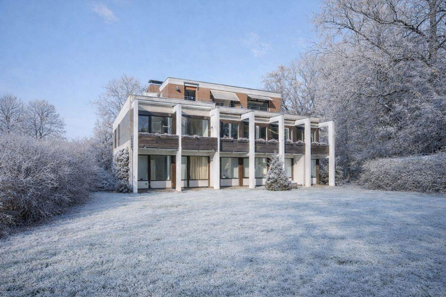 Ein Zuhause mit Winterelbblick – Lichtdurchflutete 4-Zimmer-Wohnung in Othmarschen