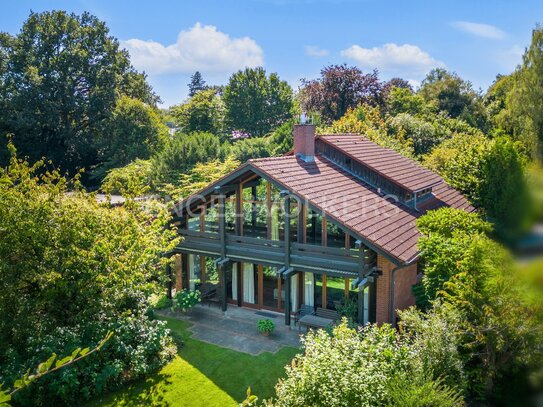 Einzigartiges Architektenhaus direkt am Alsterlauf