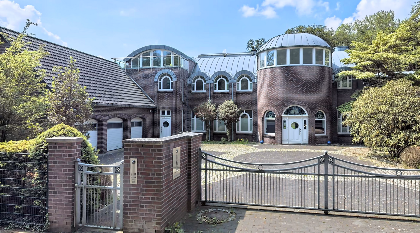 Exklusive Villa auf einem parkähnlichem Grundstück