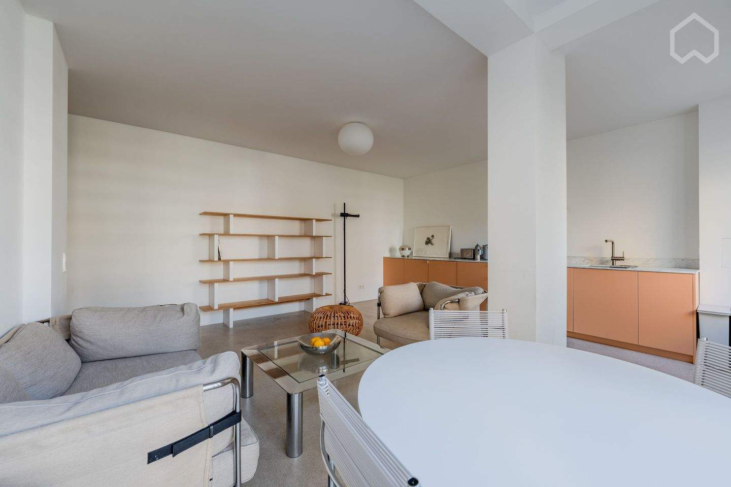 Modernes & helles 2-Zimmer-Apartment in zentraler Lage zwischen Kreuzberg & Mitte - Photo 1