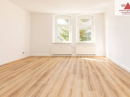 Moderne 2-Raum-Wohnung - Tageslichtbad mit Dusche und Wanne - in Annaberg Ortsteil Buchholz!!