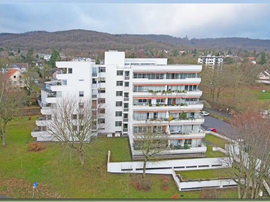 Freies 2-ZKB-Penthouse mit phantastischem Blick auf die Stadt, KS-Wilhelmshöhe