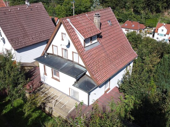 Gemütliches Wohnen in Albstadt-Tailfingen, mit Garten und Freisitz