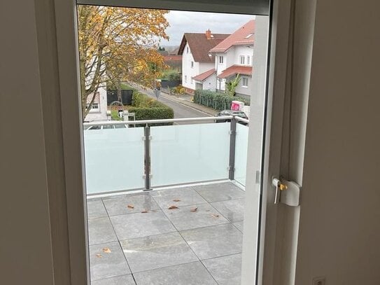 3 Zimmerwohnung mit Balkon ab 01.01.2025 verfügbar