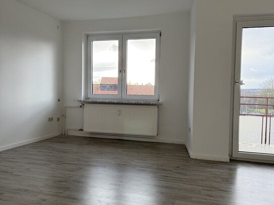 Prima geschnittene 1-Zimmer-Whg. mit herrlicher Aussicht mitten in WF