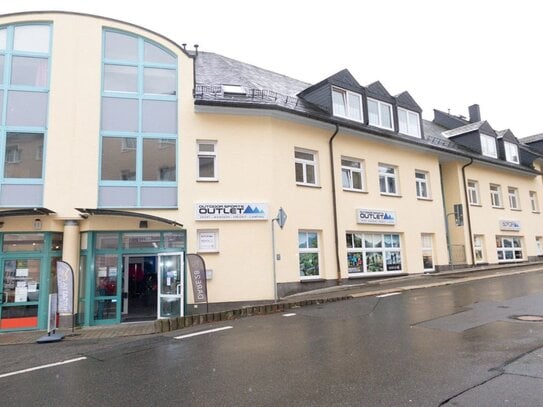 Kleine Wohnung im Dachgeschoss mit Fahrstuhl - Annaberg im Ortsteil Buchholz!!