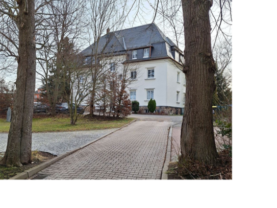 Mehrfamilienhaus in zentraler Lage von Niederwiesa