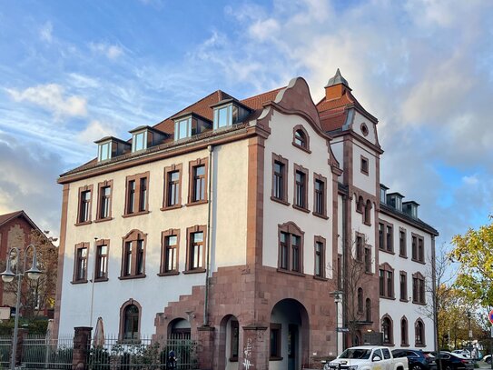 Außergewöhnliche Atelier- / Bürofläche in zentraler Lage