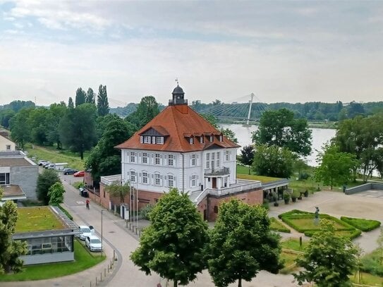 Panoramablick bis Straßburg - Helle 3-Zi.-ETW, ideal auch für WG, in zentraler Lage in Kehl