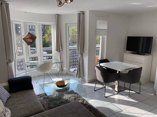 2 Zimmer Apartment in der Südstadt mit Balkon, sehr hell, Nähe Rhein, mitten im Severinsviertel