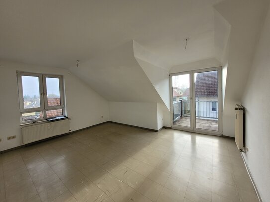 *** RESERVIERT *** Gemütliche 2- Zimmerwohnung mit Balkon im 2. OG in Lauterbach