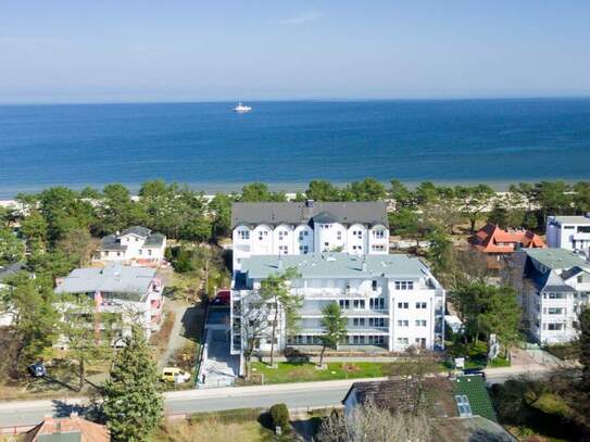 3-Zimmer-Dachgeschoss-Appartement mit Dachterrasse und teilweisem Seeblick fast am Strand von Heringsdorf