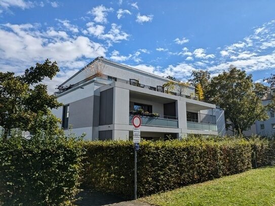 Traumhafte Penthouse-Wohnung mit großer Dachterrasse in 3 Himmelsrichtungen