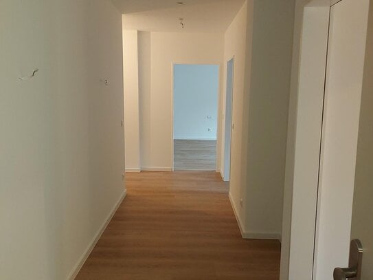 Renovierte 3-Zimmer-Wohnung mit Balkon im Zentrum von Siegburg