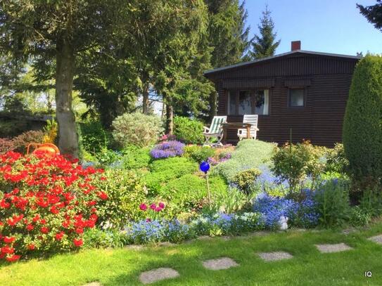 Idyllisches Gartengrundstück mit Bungalow in ruhiger Lage, am Rande vom Golfplatz Herzogswalde