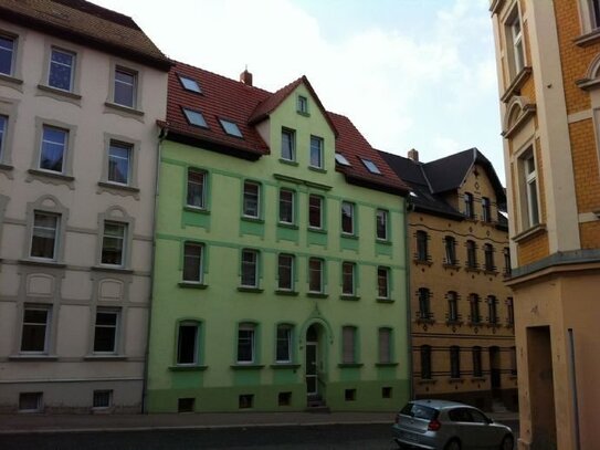 Wohnen Nähe Krankenhaus - Raumwohnung mit Balkon