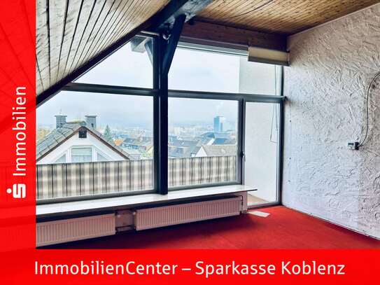 Charmante Dachgeschosswohnung mit Aussicht in Koblenz-Metternich