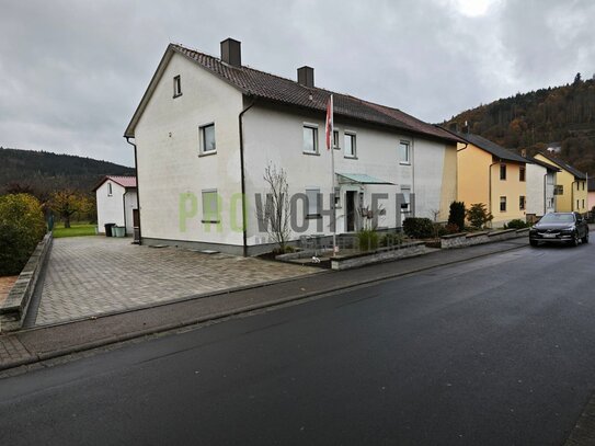 auch für Kapitalanlager (ca. 5% Mietrendite), Zweifamilienhaus, Ortsrandlage, Keller, Garagen, PV