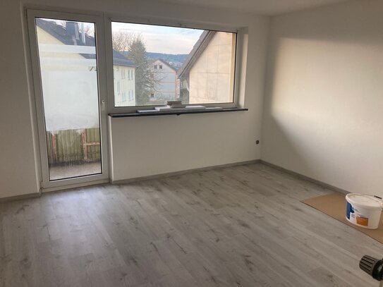 3-Zimmer, Küche, Bad neu renoviert